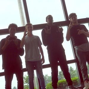 Meet your Posher, Justin